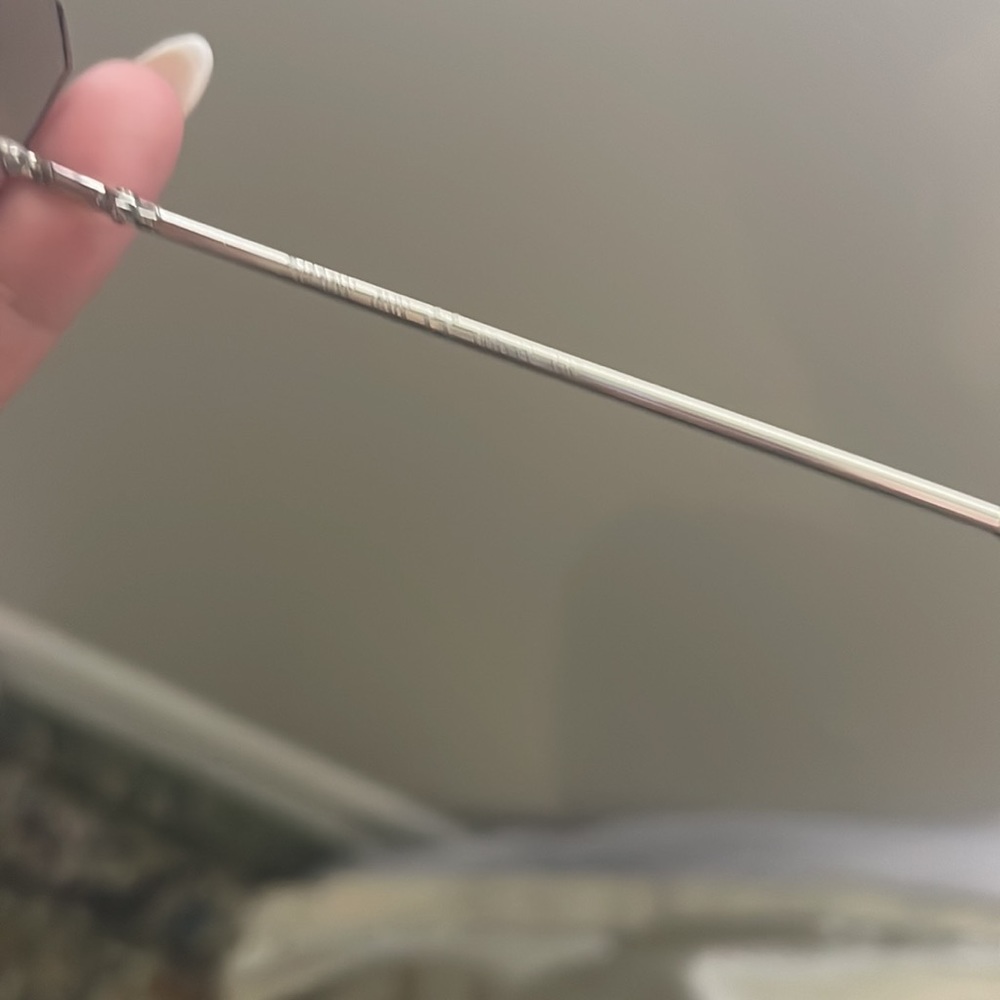 Louis Vuitton pink tinted cat eye sunglasses 🕶 - Picture 6 of 7